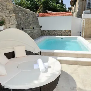 Private Oasis-villa Sandina , Split Croatia