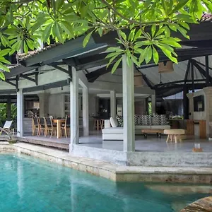 Fi Seminyak (Bali)